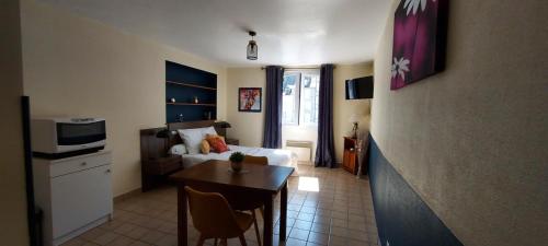 . Studio du gravier
