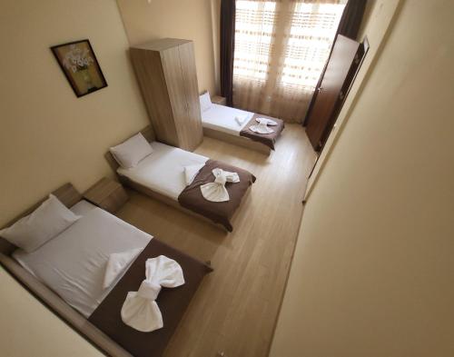 Twain Apart&Rooms - image 9