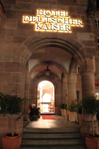 Hotel Deutscher Kaiser - image 12