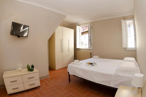 Three-Bedroom Apartment image 2