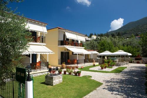  Natasa Studios in Mikros Gialos