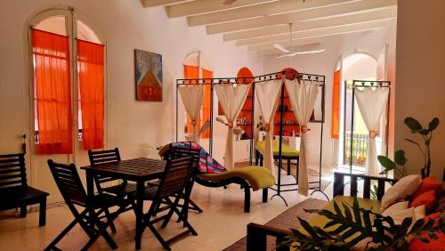 Chez Coumbis in Gorée