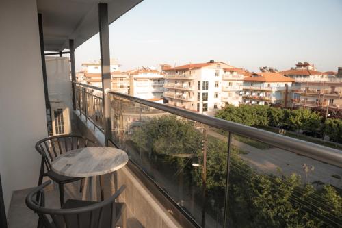 Nomad Hotel Paralia 5