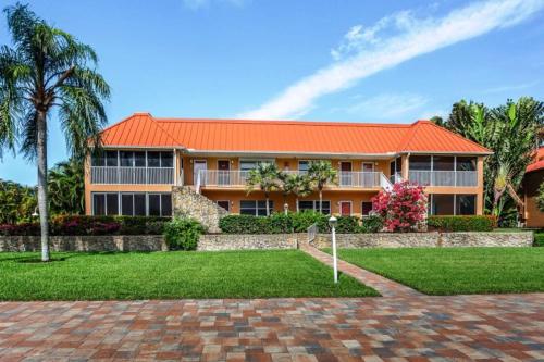 Sanibel Arms E4 - image 7