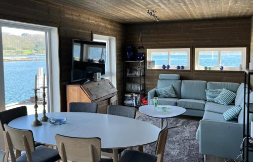 Torvholmen, Fosnavåg (photo 10)