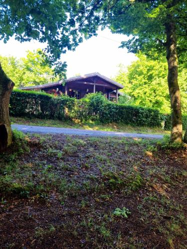 Le chalet du lac de chaumeçon au coeur du morvan