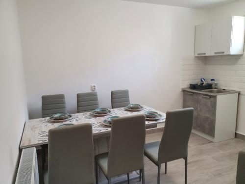 Iekārtas, Família Apartman Cserkeszőlő (Familia Apartman Cserkeszolo) in Cserkeszőlő