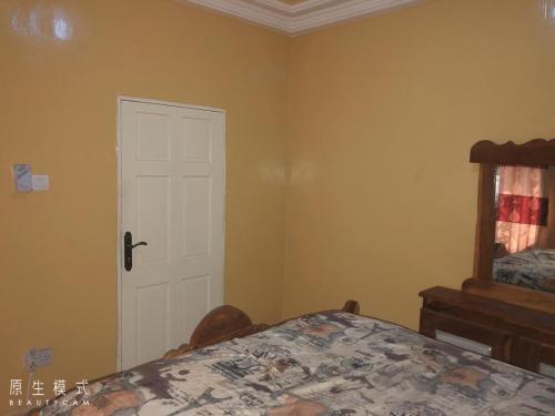 AwaMuuLamin MANNEH GUEST HOUSE AwaMuuLamin MANNEH GUEST HOUSE