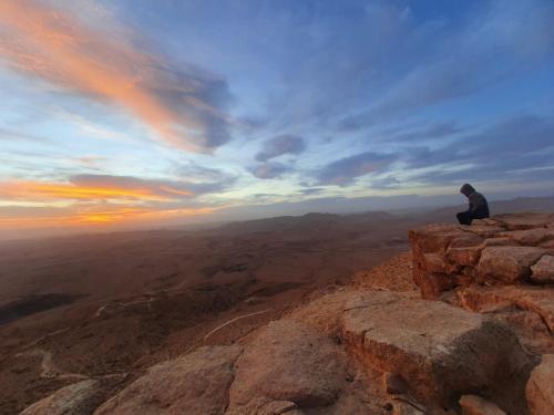 周邊環境, Desert Tribe in 米提茲普拉蒙