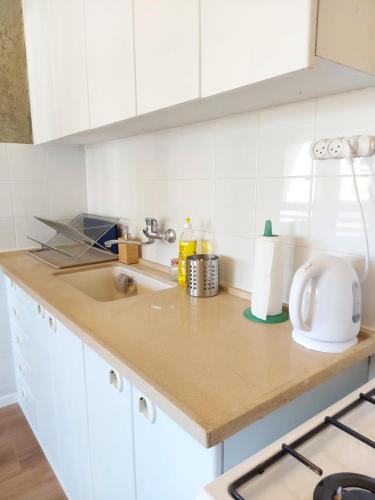 廚房, Desert Tribe in 米提茲普拉蒙