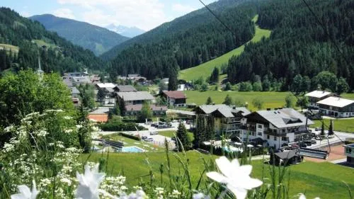 Haus Dorfblick in Filzmoos, Österreich