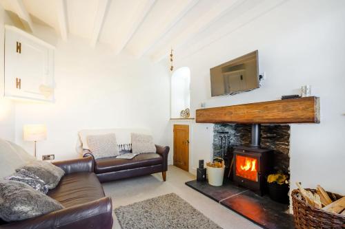 Braich-Y-Celyn Lodge - image 2