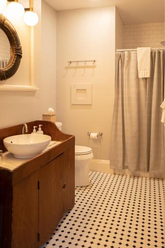 The Brunswick Inn - image 8