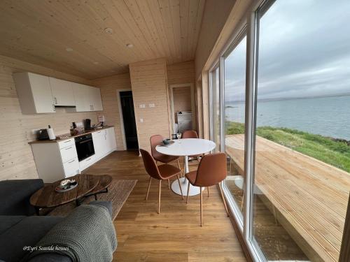 A környék, Eyri Seaside Houses in Hvammstangi