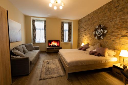 Comfortable romantic 1 bedroom apartment near Augarten