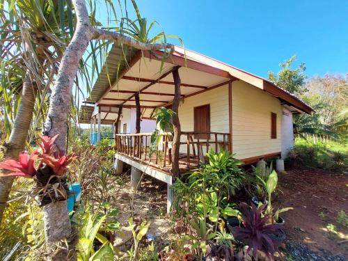 Blue Sky Bungalow