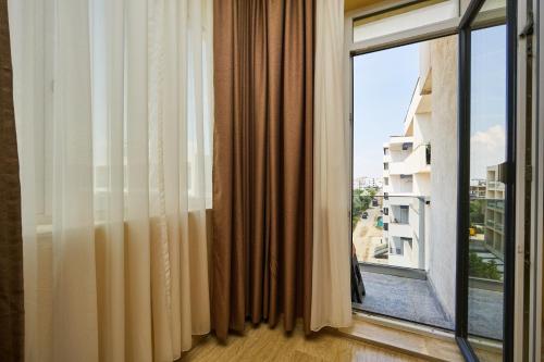 2 bedrooms, 3 beds