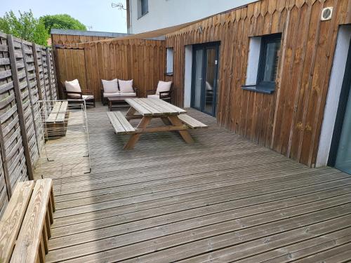 Apartment with Terrace