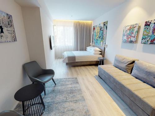 링크 호텔 앤 허브 (Link Hotel & Hub) in 텔아비브