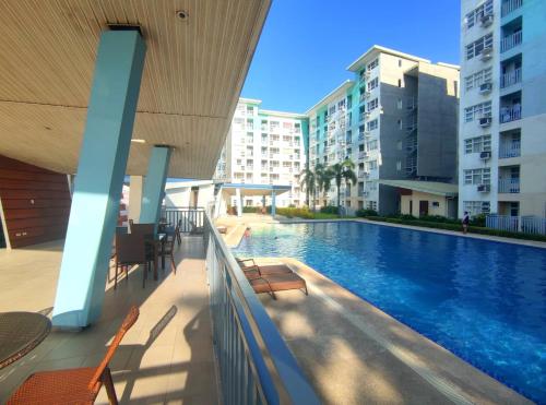 Swimming pool, Davao Condo 2BR Pool Wifi Netflix near Samal Ferry Terminal