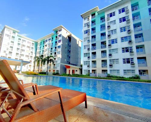 Swimming pool, Davao Condo 2BR Pool Wifi Netflix near Samal Ferry Terminal