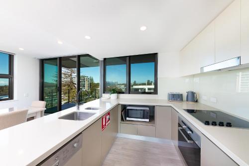 The Strand 602, Forster (fotografie 6)