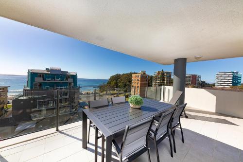The Strand 602, Forster (fotografie 3)