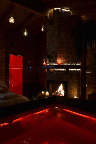 Mini spa in chalet bosco e trullo – Cisternino, AR