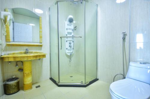 Hotel Home – Batumi, IL