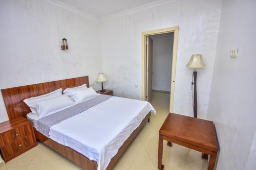Hotel Home – Batumi, IL