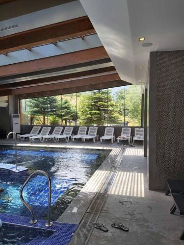 Bansko Luxury apartment in St Ivan Rilski Spa 4 Bansko Private SPA & Minreal Hot water pools