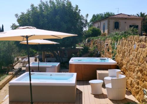 熱水浴缸, Villa La Lumia B&B Suites & Apartments in 阿格里真托郊區