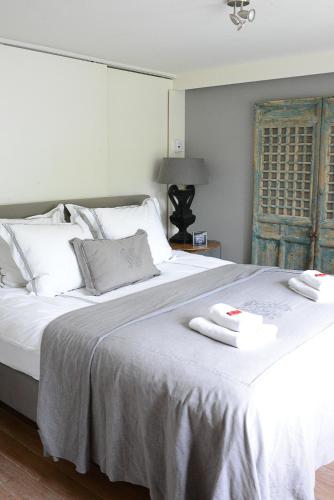 B&B Jonas Home