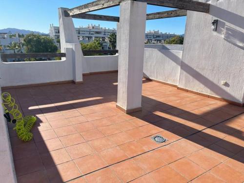 2 bedroom Apartment Condado de Alhama - Naranjos 8