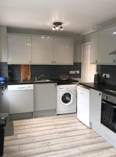 Welsh Getaway Home No 1 - 10 mins to Bike Park Wales in Merthyr Tydfil városközpont
