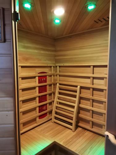 Sauna, Gîte des biches (Gite des biches) in Sommerau