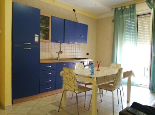 APPARTAMENTO ILLIRIA - Apartment - Margherita di Savoia