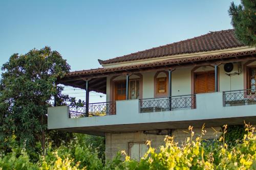 Anastasia Apartments in Mirtia