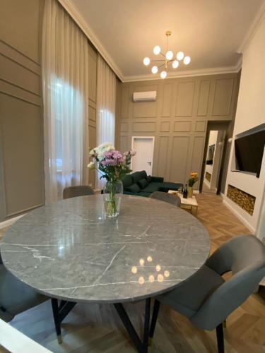 Luxury Exclusive 3 Bedroom DOWNTOWN Apartment, Budapest (foto 4)