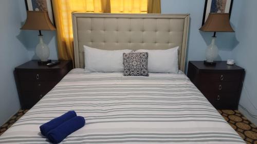 Luxury Compound near Beach sleeps up to 30 - image 4