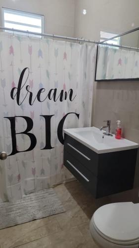 Luxury Compound near Beach sleeps up to 30 - image 6