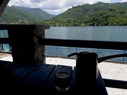 Kert, Montana Apartmani in Konjic