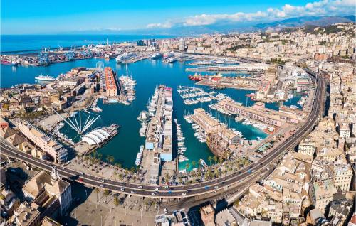 2 Bedroom Lovely Apartment In Genova, Janov (fotografie 8)