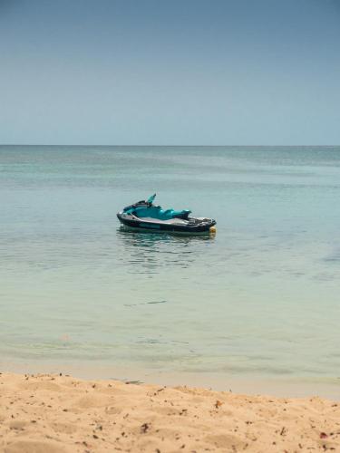 Studio Jacuzzi et piscine au centre ville de Port-Louis