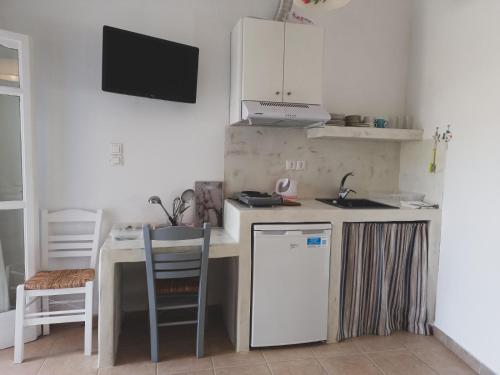 virtuve, Marianna Studios in Donoussa