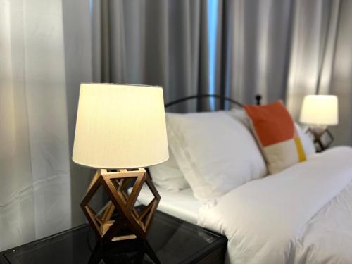 Alina & Fanny - Philadelphia S Broad St