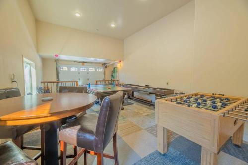 Mountain Gem - image 9
