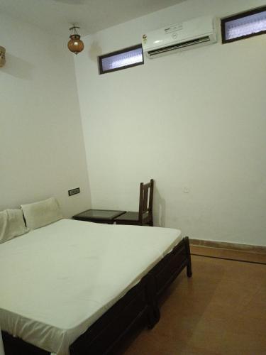 Family Room with Balcony image 6