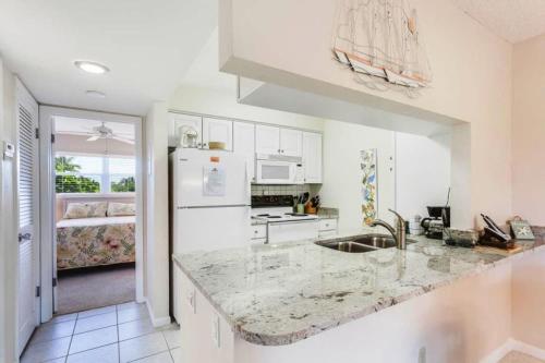Sanibel Arms B5 - image 8