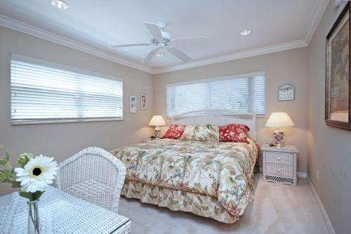 Sanibel Arms F1 - image 9